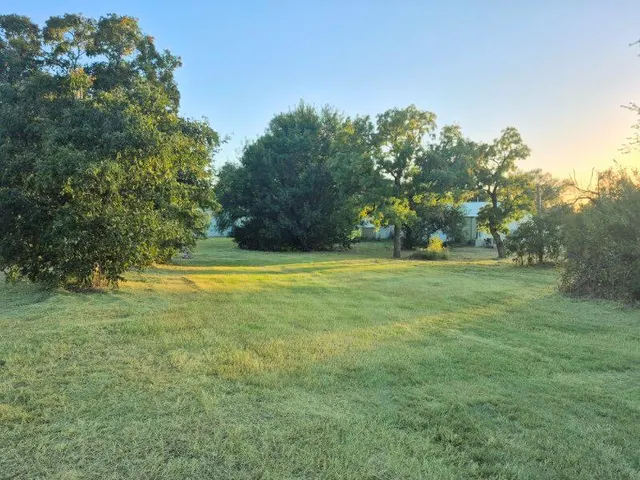 Photo 2 — 518 E Buster Avenue, Cheyenne, OK 73628