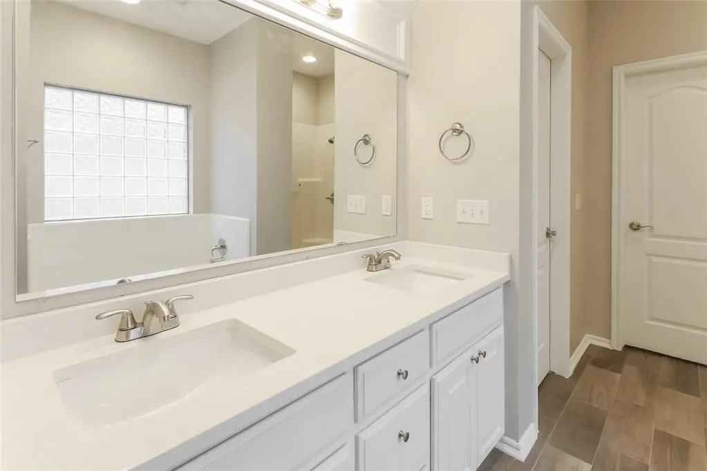 Photo 10 — Address unavailable, Midwest City, OK 73130