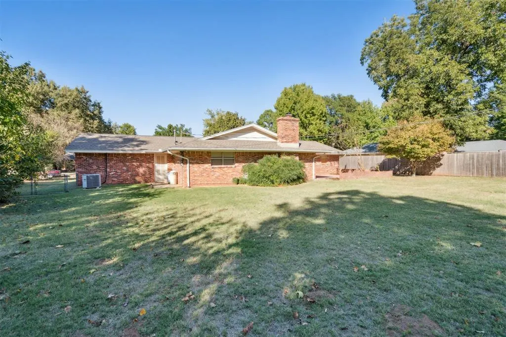 Photo 46 — 2666 Brentwood Drive, Norman, OK 73069