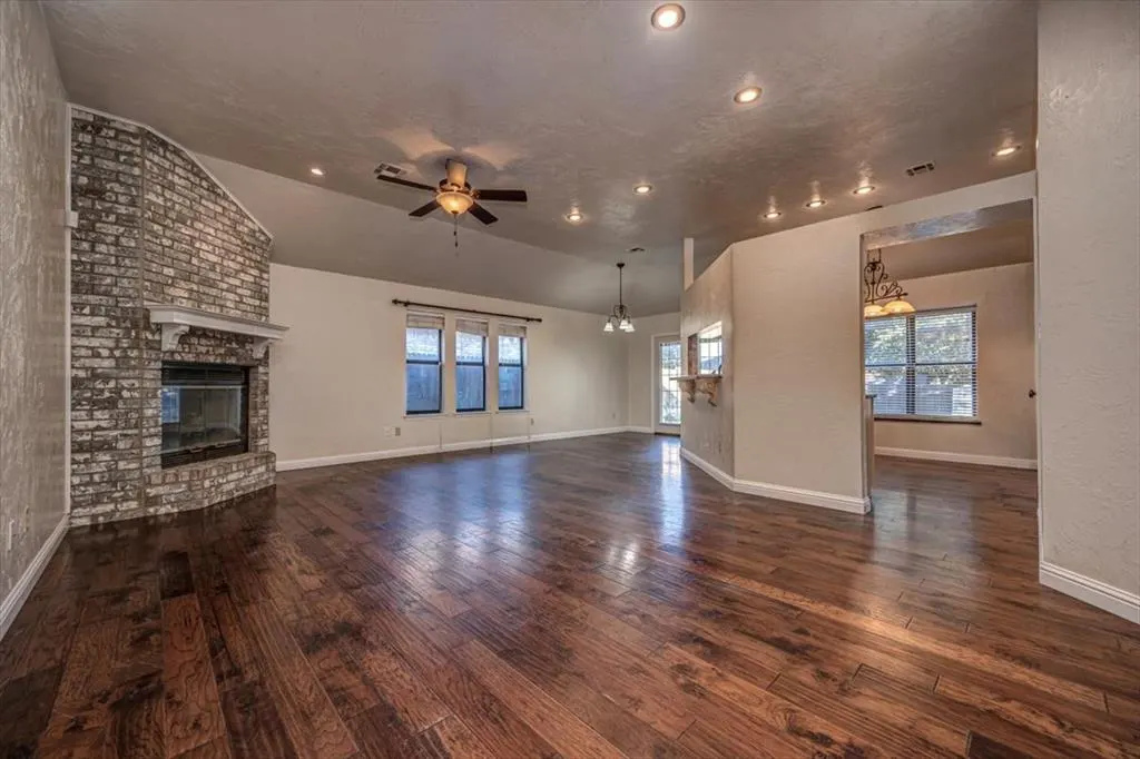 Photo 7 — 7921 NW 81st Street, Oklahoma City, OK 73132