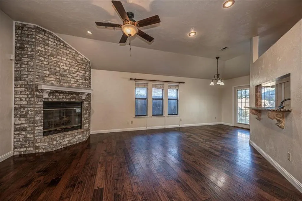 Photo 8 — 7921 NW 81st Street, Oklahoma City, OK 73132
