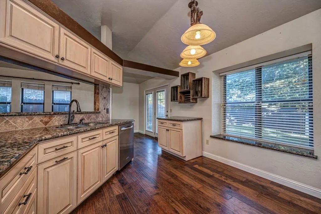 Photo 15 — 7921 NW 81st Street, Oklahoma City, OK 73132