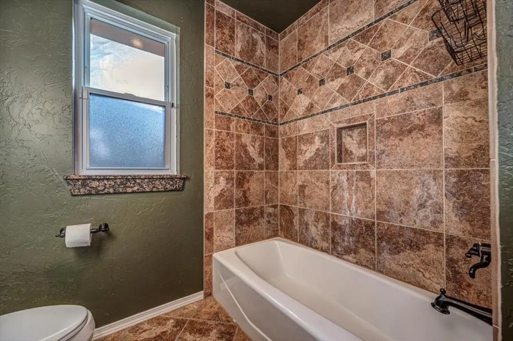 Photo 33 — 7921 NW 81st Street, Oklahoma City, OK 73132