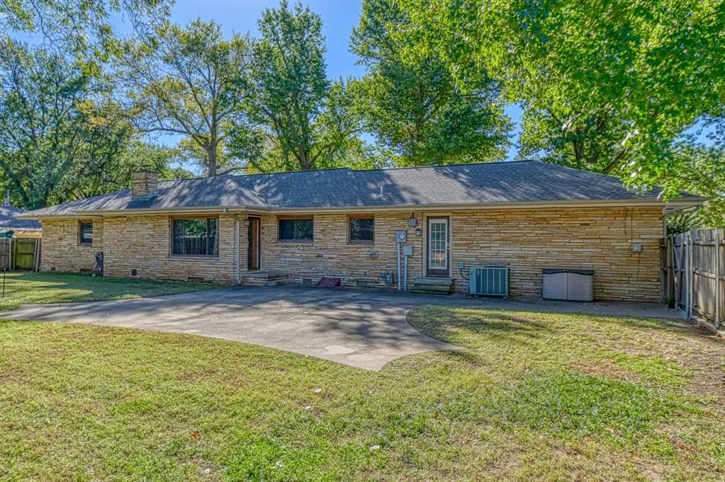 Photo 46 — 1221 Cruce Street, Norman, OK 73069