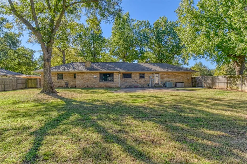 Photo 47 — 1221 Cruce Street, Norman, OK 73069