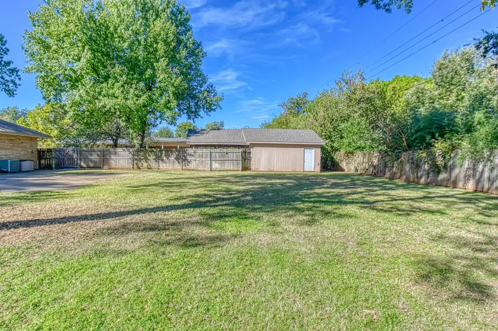 Photo 48 — 1221 Cruce Street, Norman, OK 73069