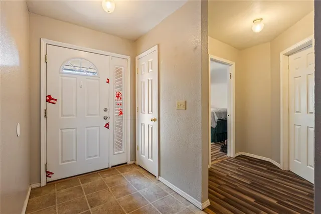 Photo 3 — 918 valleyview Road, Enid, OK 73701