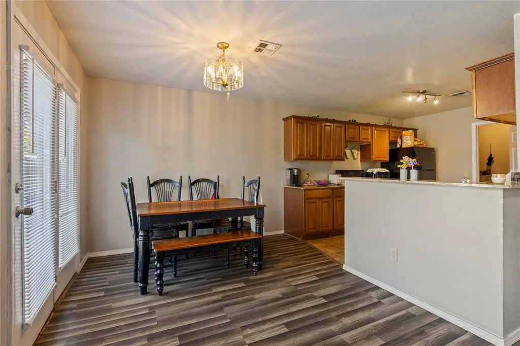 Photo 7 — 918 valleyview Road, Enid, OK 73701