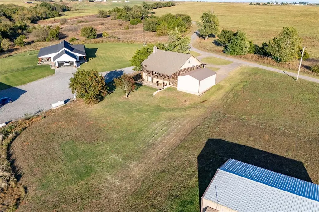 Photo 43 — 9919 N 2436 Road, Weatherford, OK 73096