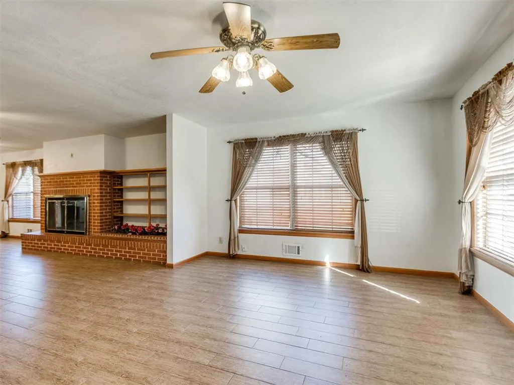 Photo 4 — 804 S 12th Street, Chickasha, OK 73018