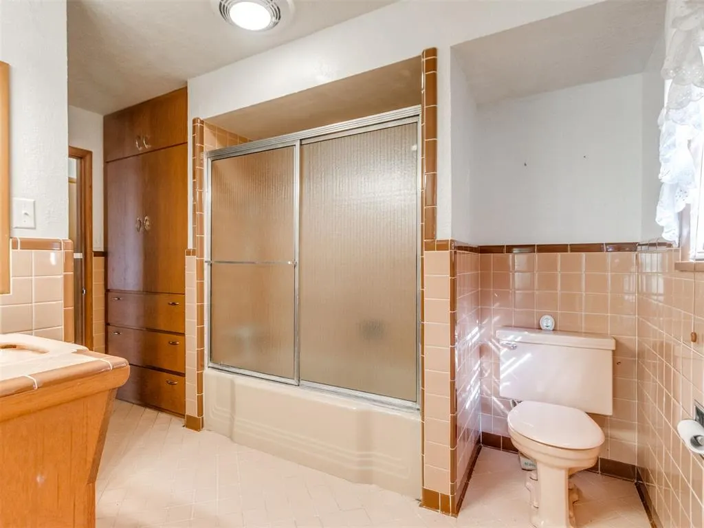 Photo 32 — 804 S 12th Street, Chickasha, OK 73018