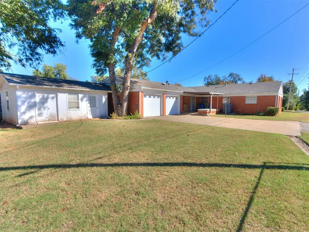 Photo 35 — 804 S 12th Street, Chickasha, OK 73018