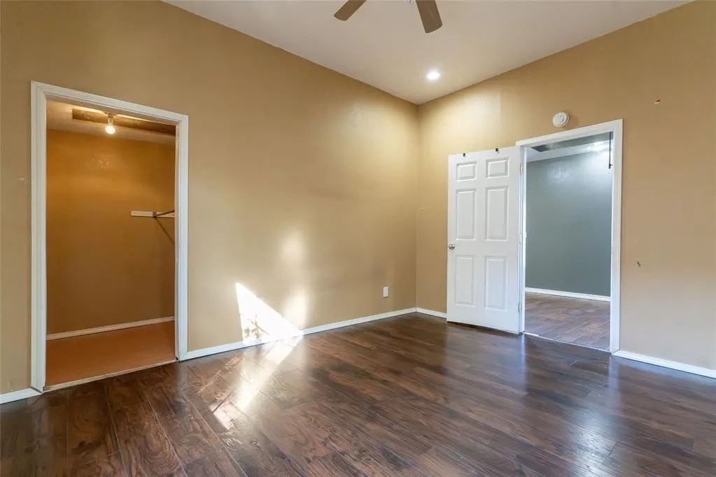 Photo 9 — 323 N 8th Street, Clinton, OK 73601