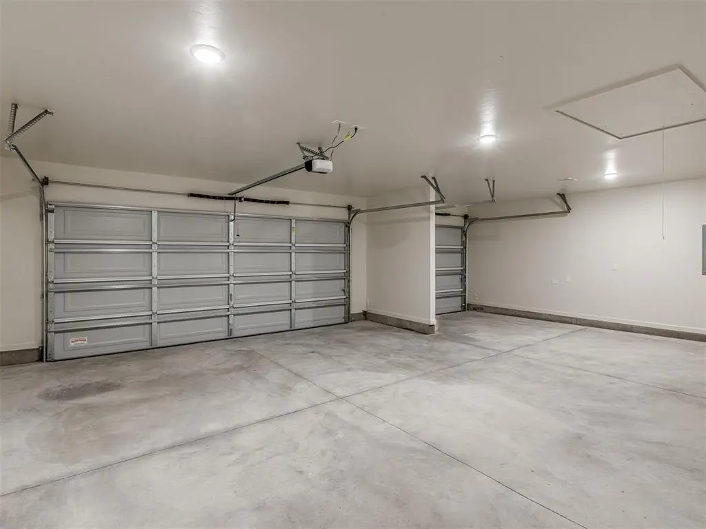 Photo 18 — 16020 Zamora Lane, Oklahoma City, OK 73170