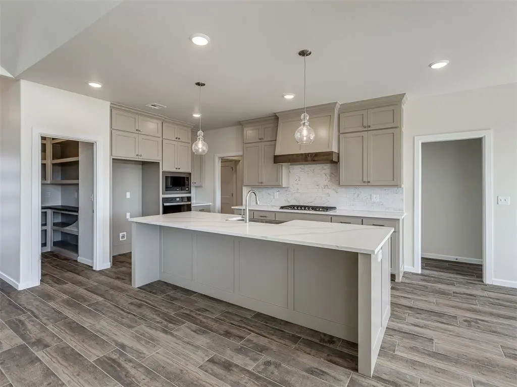 Photo 25 — 16020 Zamora Lane, Oklahoma City, OK 73170