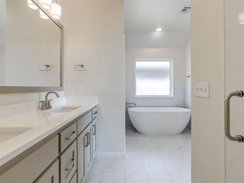 Photo 29 — 16020 Zamora Lane, Oklahoma City, OK 73170