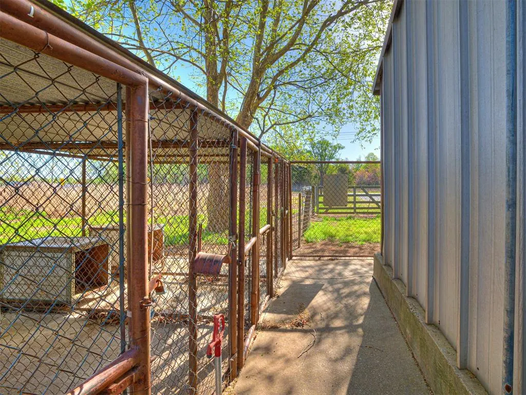 Photo 21 — 601 N Cimarron Road, Tuttle, OK 73089