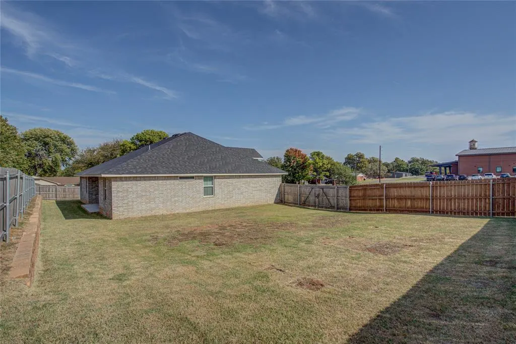 Photo 36 — 401 Clearview Drive, Washington, OK 73093