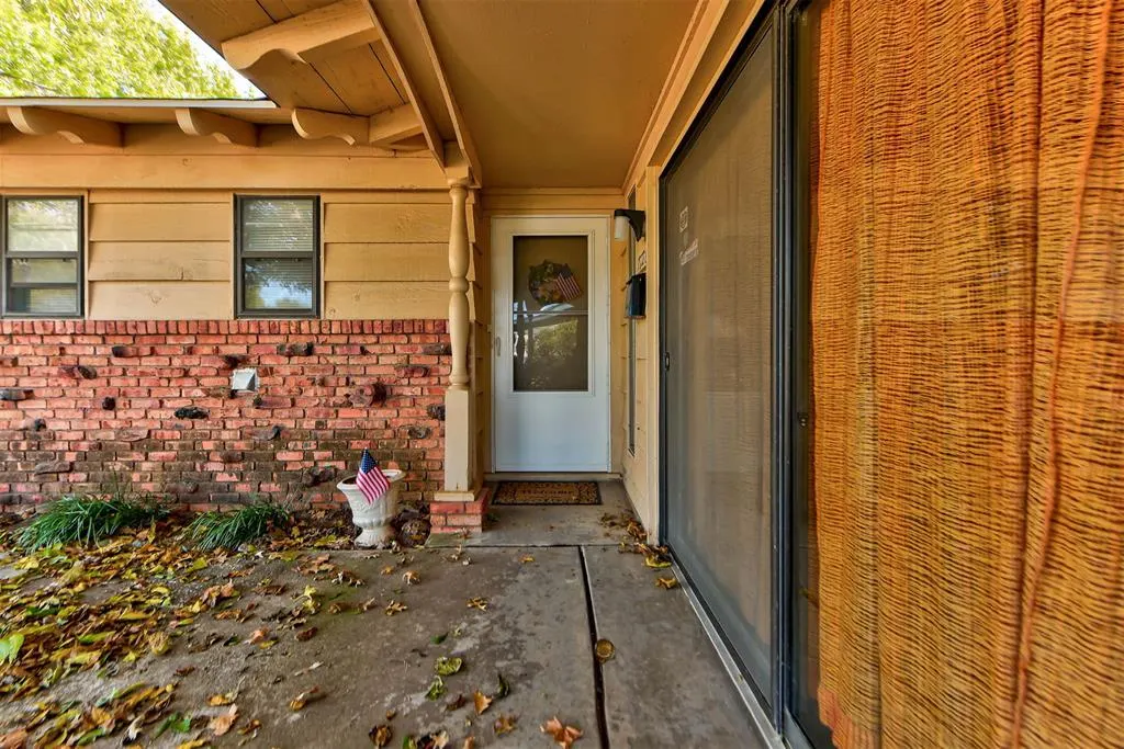 Photo 3 — 7728 NW 30th Street, Bethany, OK 73008