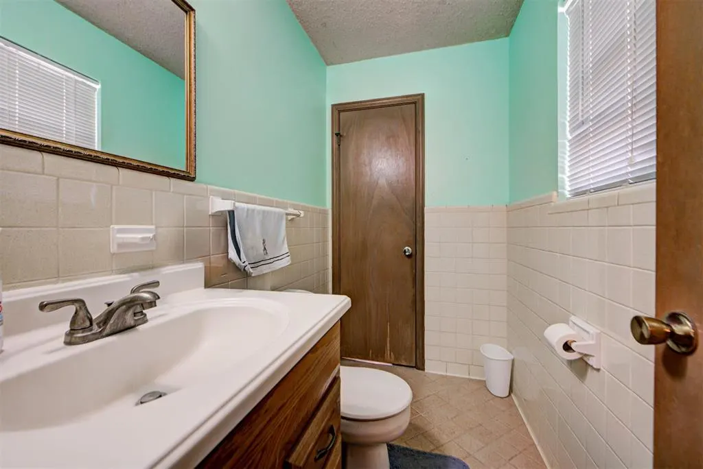 Photo 25 — 7728 NW 30th Street, Bethany, OK 73008