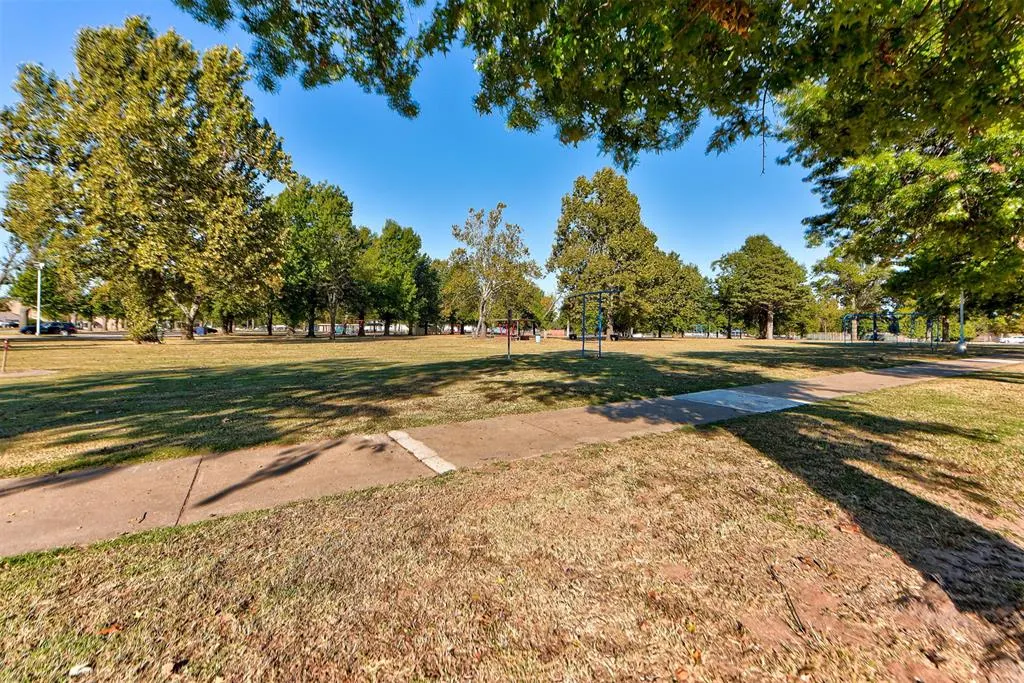 Photo 46 — 7728 NW 30th Street, Bethany, OK 73008