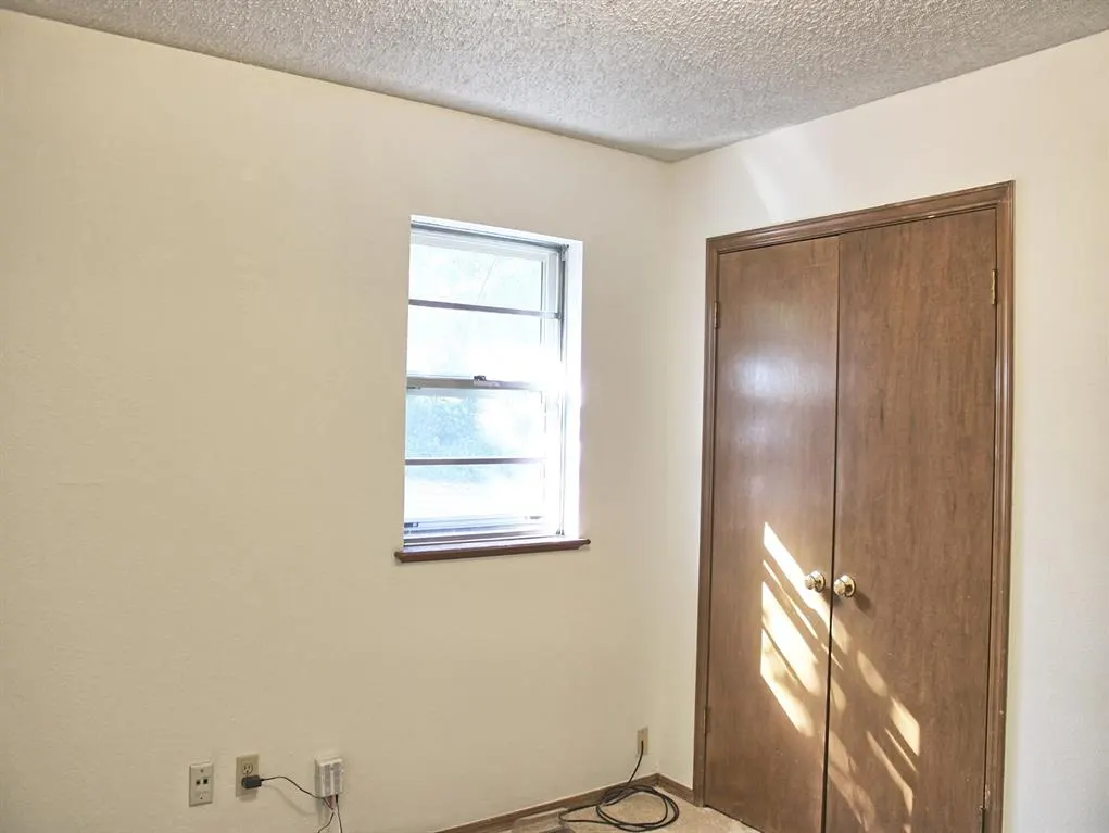 Photo 23 — 200 NE 61st Street, Oklahoma City, OK 73105