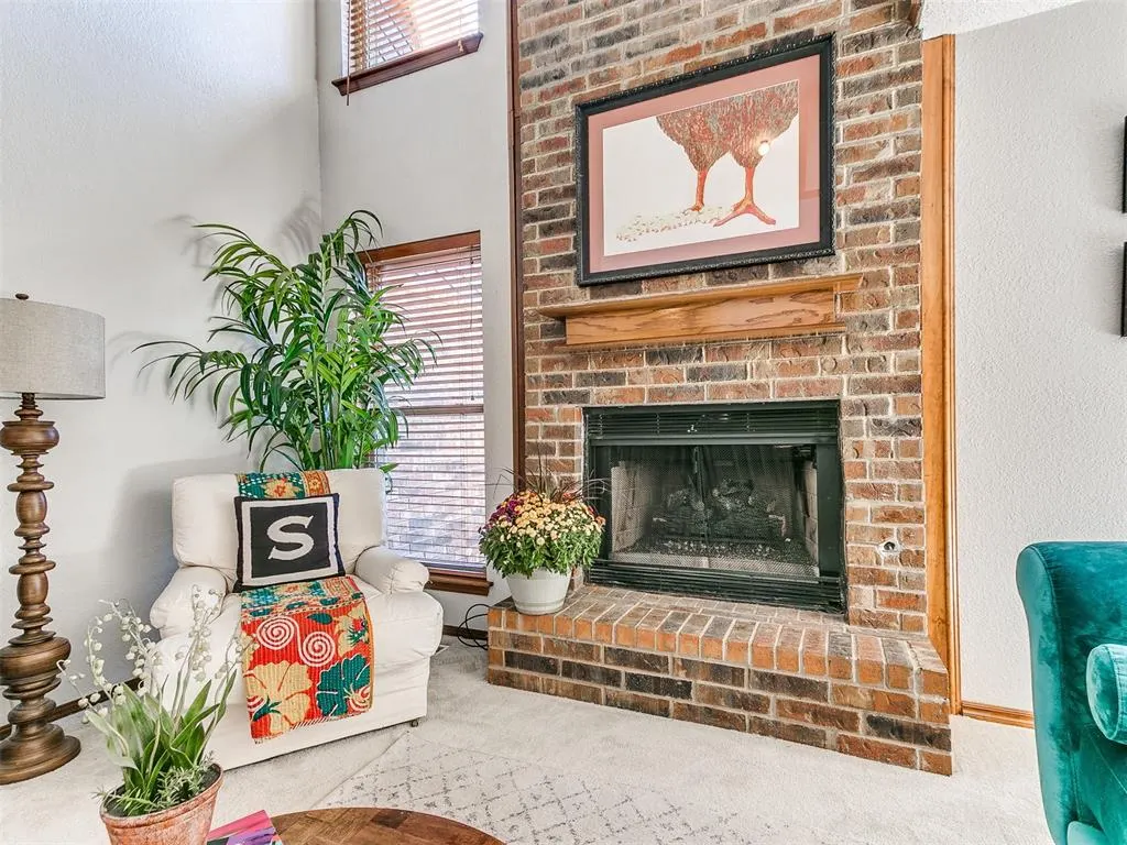 Photo 9 — 4702 Hemlock Lane, Oklahoma City, OK 73162