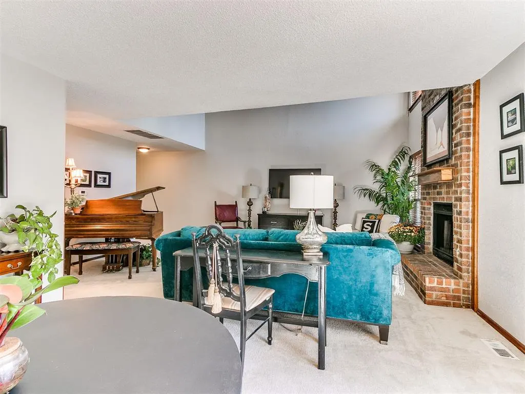Photo 15 — 4702 Hemlock Lane, Oklahoma City, OK 73162