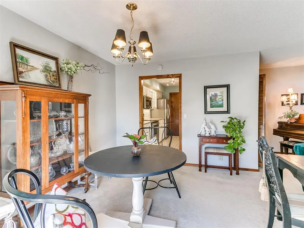Photo 16 — 4702 Hemlock Lane, Oklahoma City, OK 73162