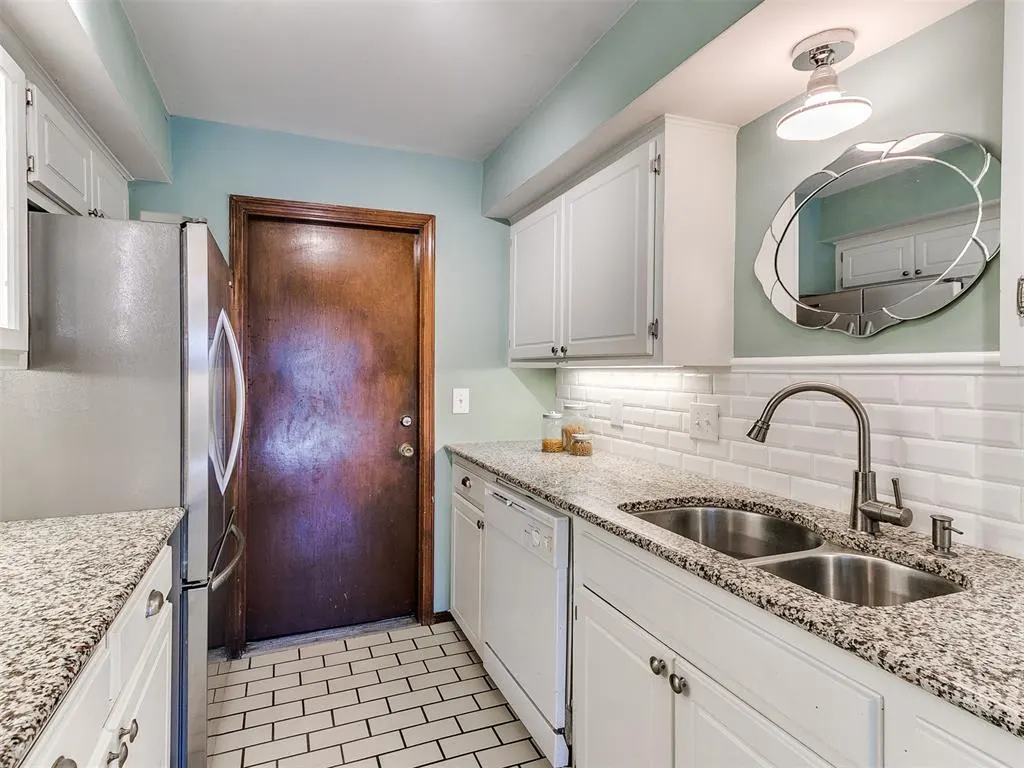 Photo 20 — 4702 Hemlock Lane, Oklahoma City, OK 73162