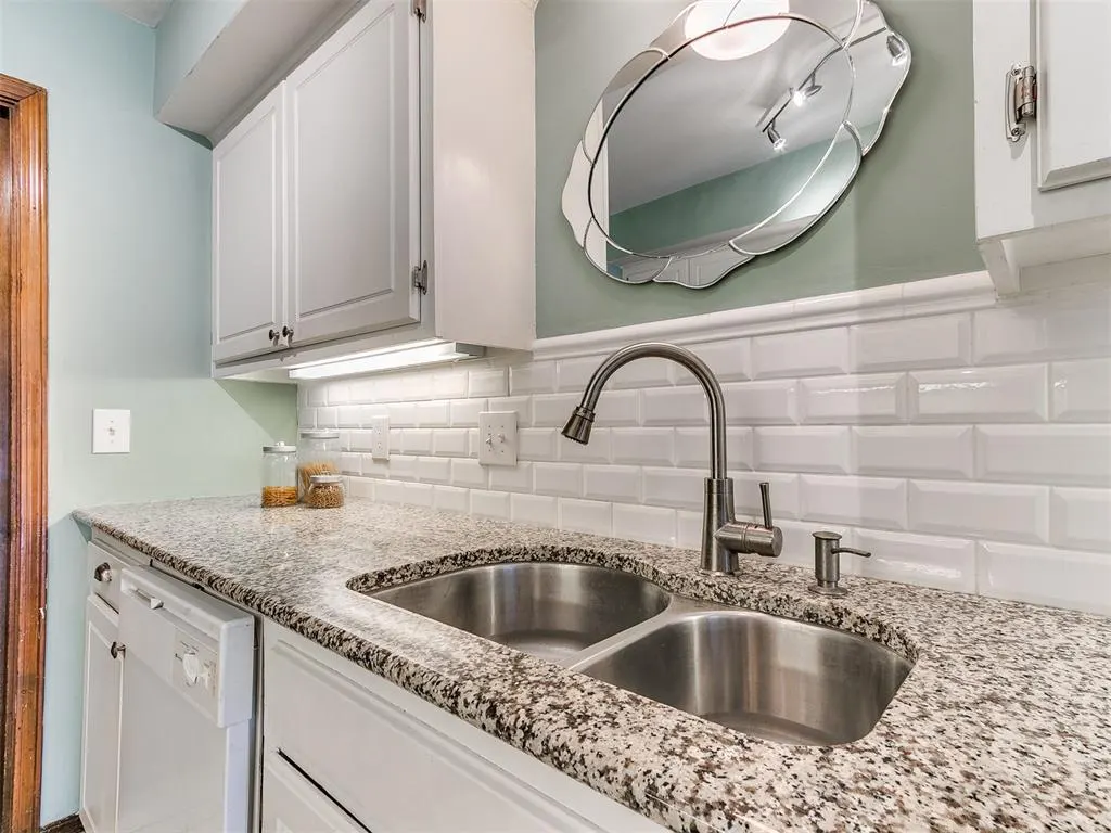 Photo 21 — 4702 Hemlock Lane, Oklahoma City, OK 73162