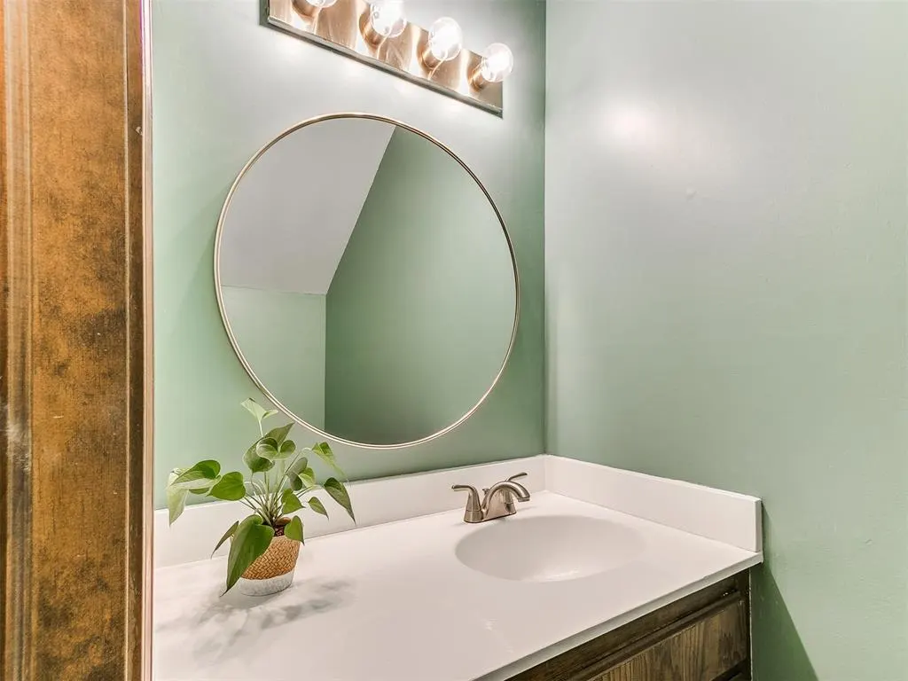 Photo 25 — 4702 Hemlock Lane, Oklahoma City, OK 73162