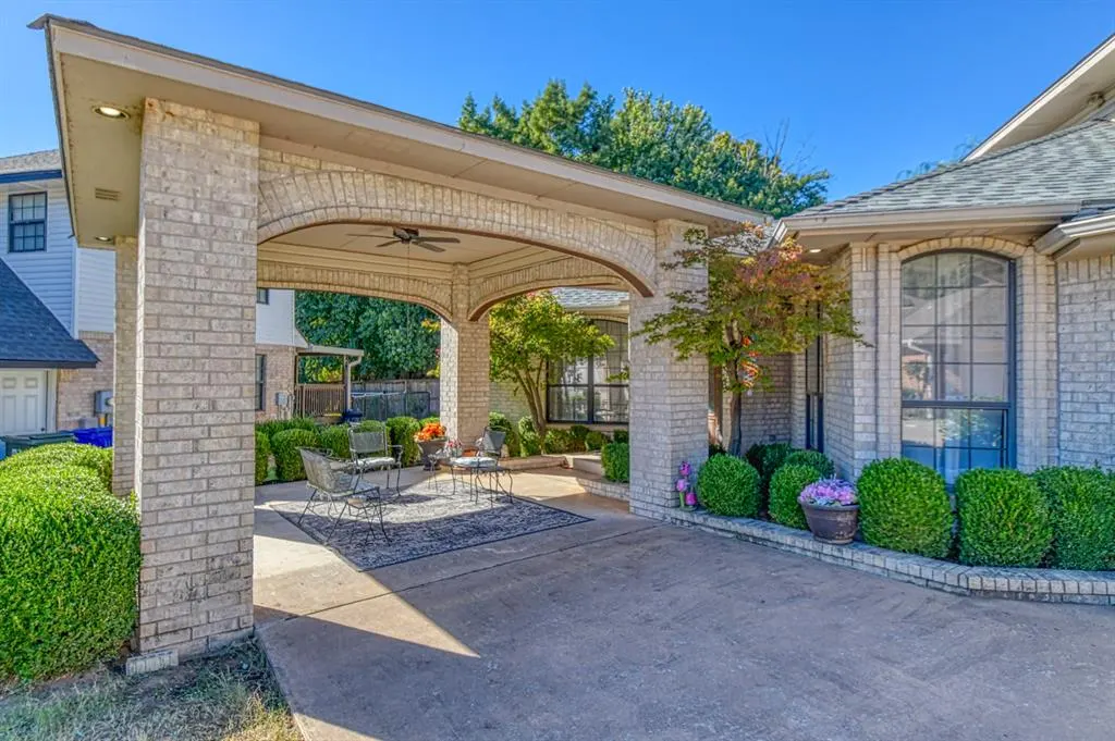 Photo 6 — 3617 Hampton Court, Norman, OK 73072