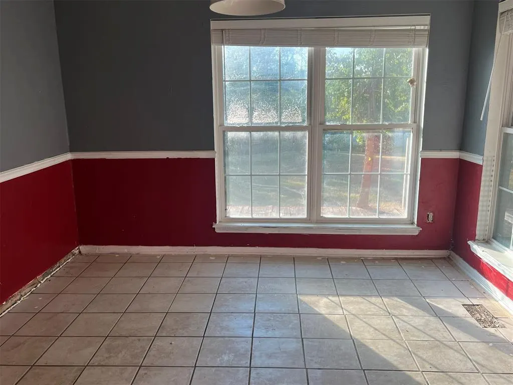 Photo 4 — 11229 N Markwell Street, Oklahoma City, OK 73162