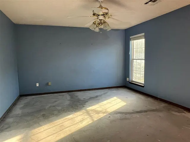 Photo 8 — 11229 N Markwell Street, Oklahoma City, OK 73162