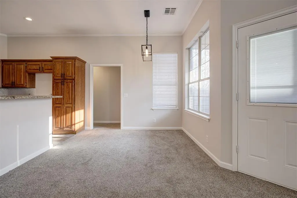 Photo 19 — 909 Pruett Drive, Edmond, OK 73003