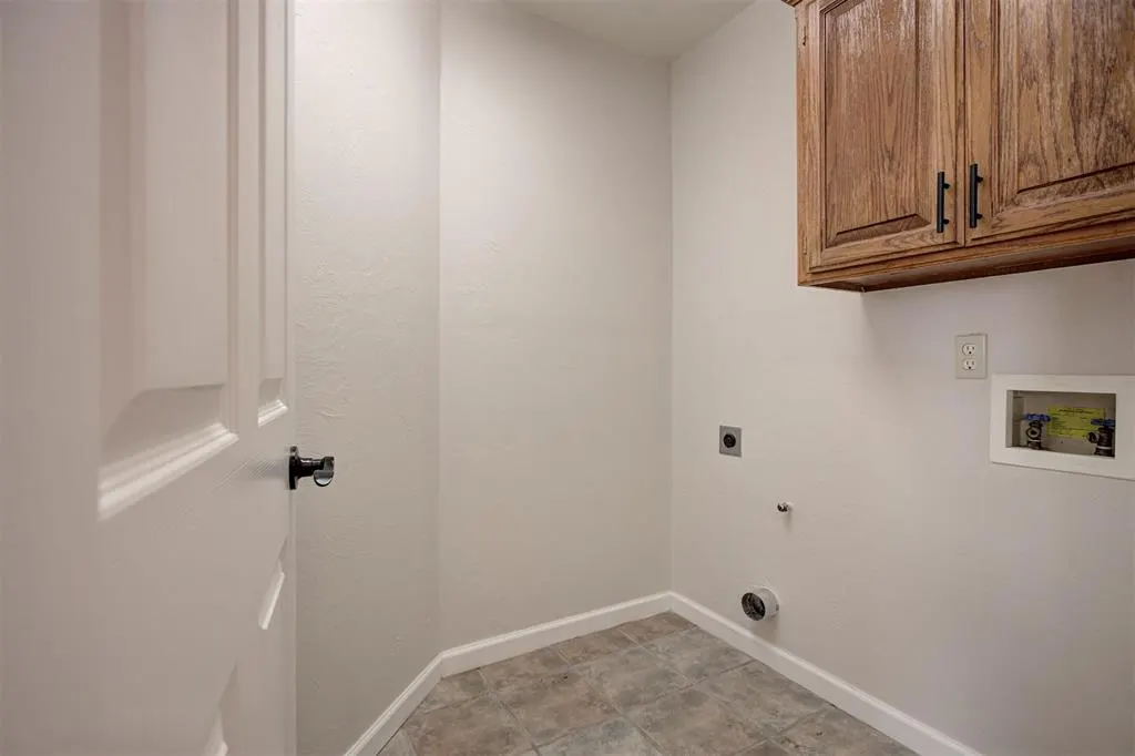 Photo 34 — 909 Pruett Drive, Edmond, OK 73003