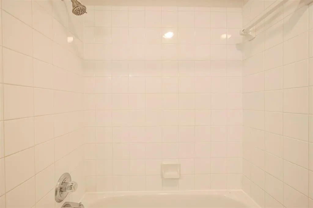 Photo 39 — 909 Pruett Drive, Edmond, OK 73003