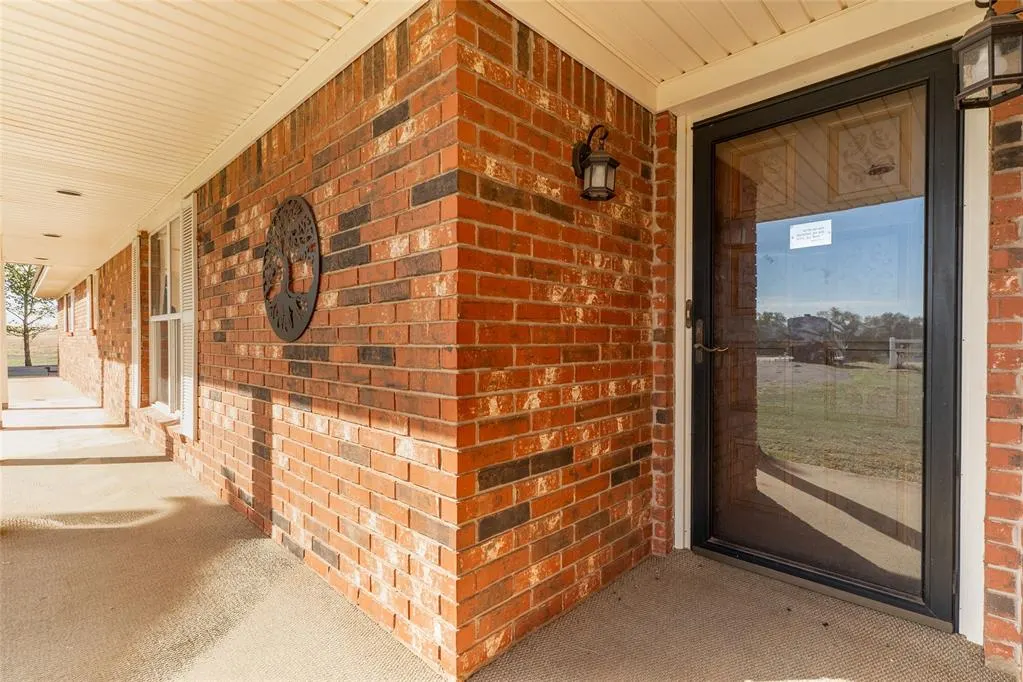 Photo 4 — 22609 E 1000 Road, Arapaho, OK 73620