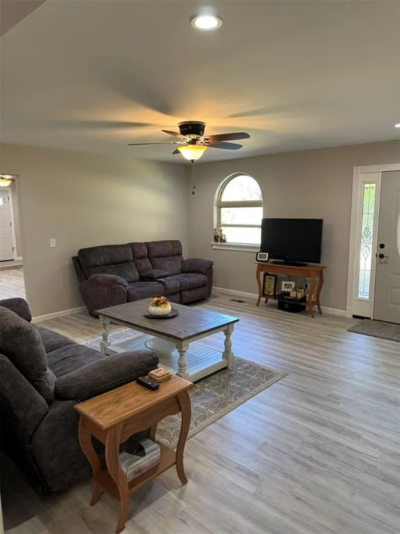 Photo 8 — 22526 E 1070 Road, Clinton, OK 73601