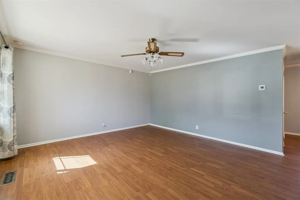 Photo 12 — 6005 NW 58th Terrace, Oklahoma City, OK 73122