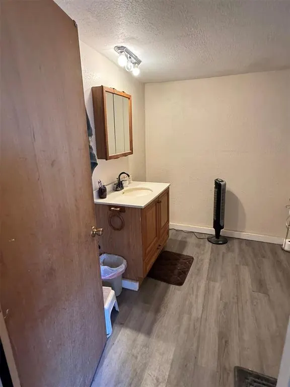 Photo 6 — 10201 E Moffatt Road, Lexington, OK 73051