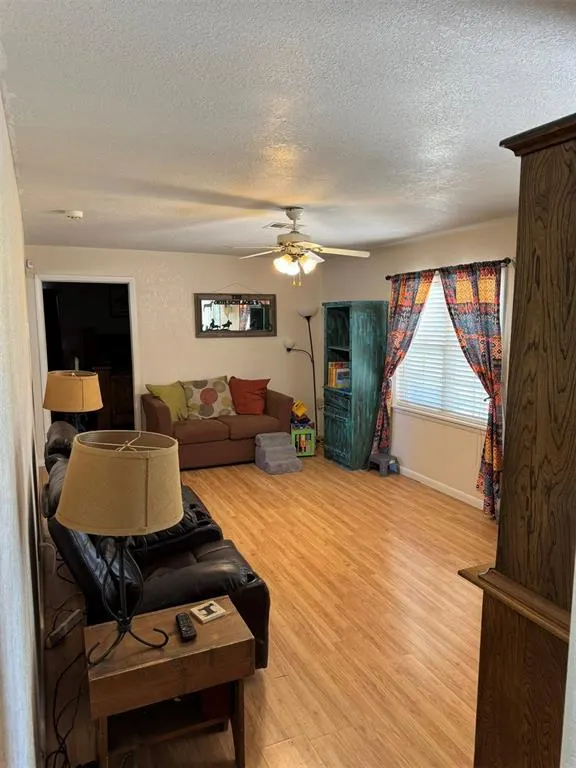 Photo 13 — 10201 E Moffatt Road, Lexington, OK 73051
