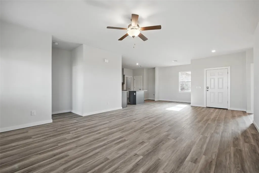 Photo 3 — 1014 Prairie Drive, Tuttle, OK 73089