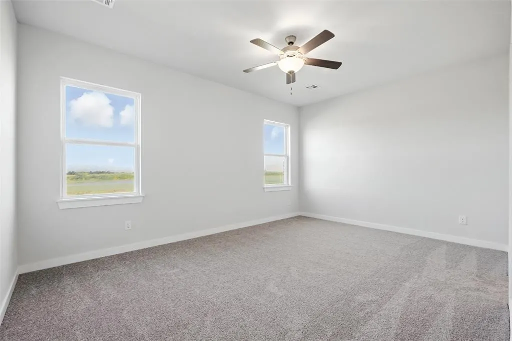 Photo 12 — 1014 Prairie Drive, Tuttle, OK 73089