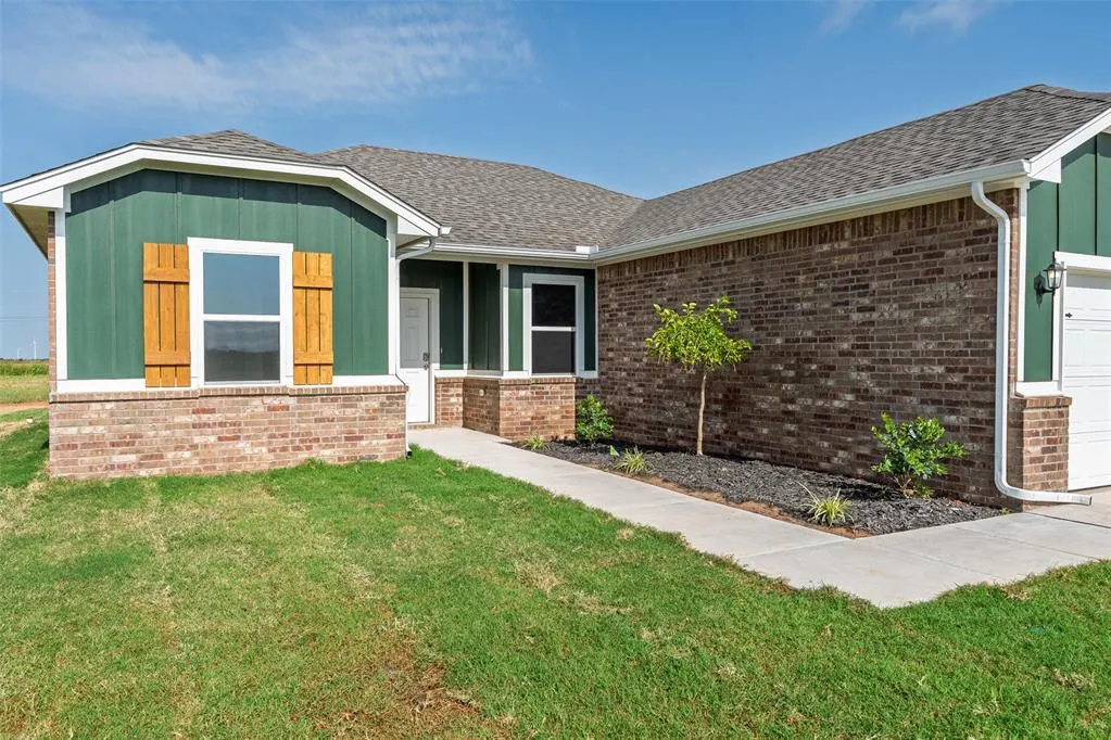 Photo 38 — 1014 Prairie Drive, Tuttle, OK 73089