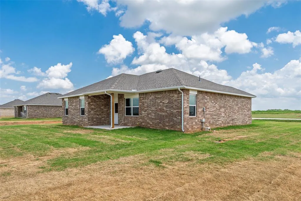 Photo 42 — 1014 Prairie Drive, Tuttle, OK 73089