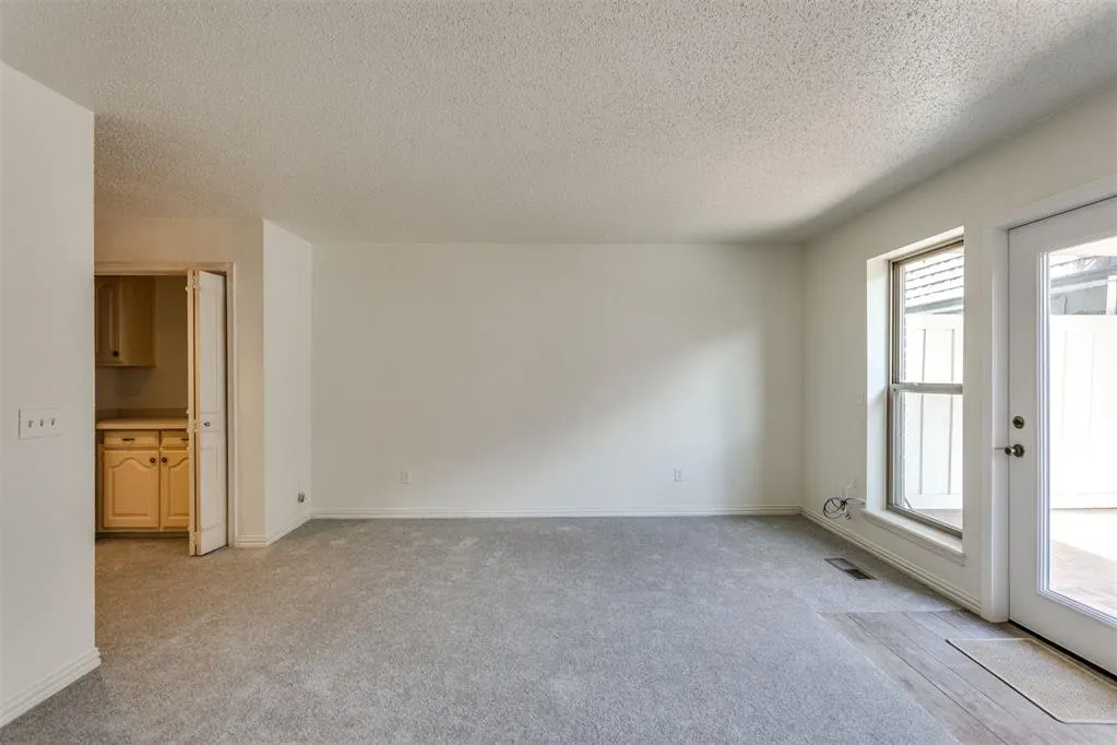 Photo 24 — 7817 Old Hickory Lane, Oklahoma City, OK 73116
