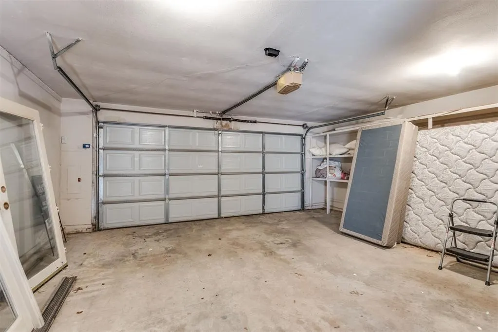 Photo 26 — 7817 Old Hickory Lane, Oklahoma City, OK 73116