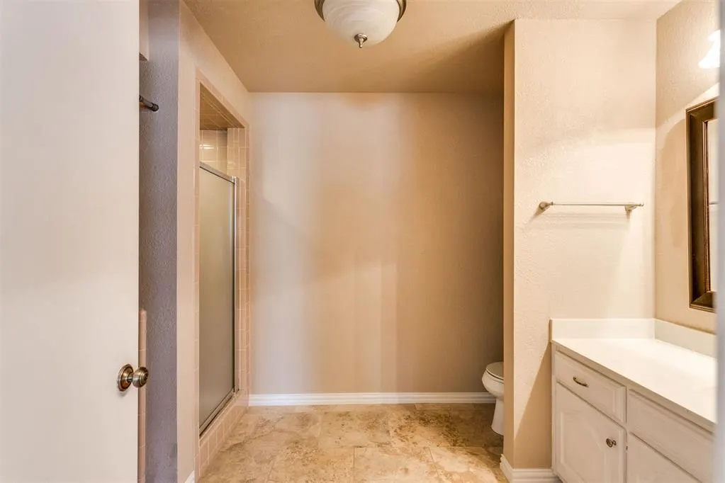 Photo 33 — 7817 Old Hickory Lane, Oklahoma City, OK 73116